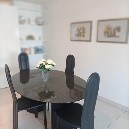 Residenza Vivian Deluxe לוקרנו